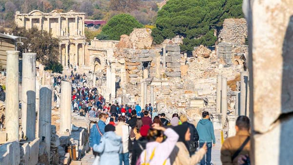 Overtourism and Destination Resilience